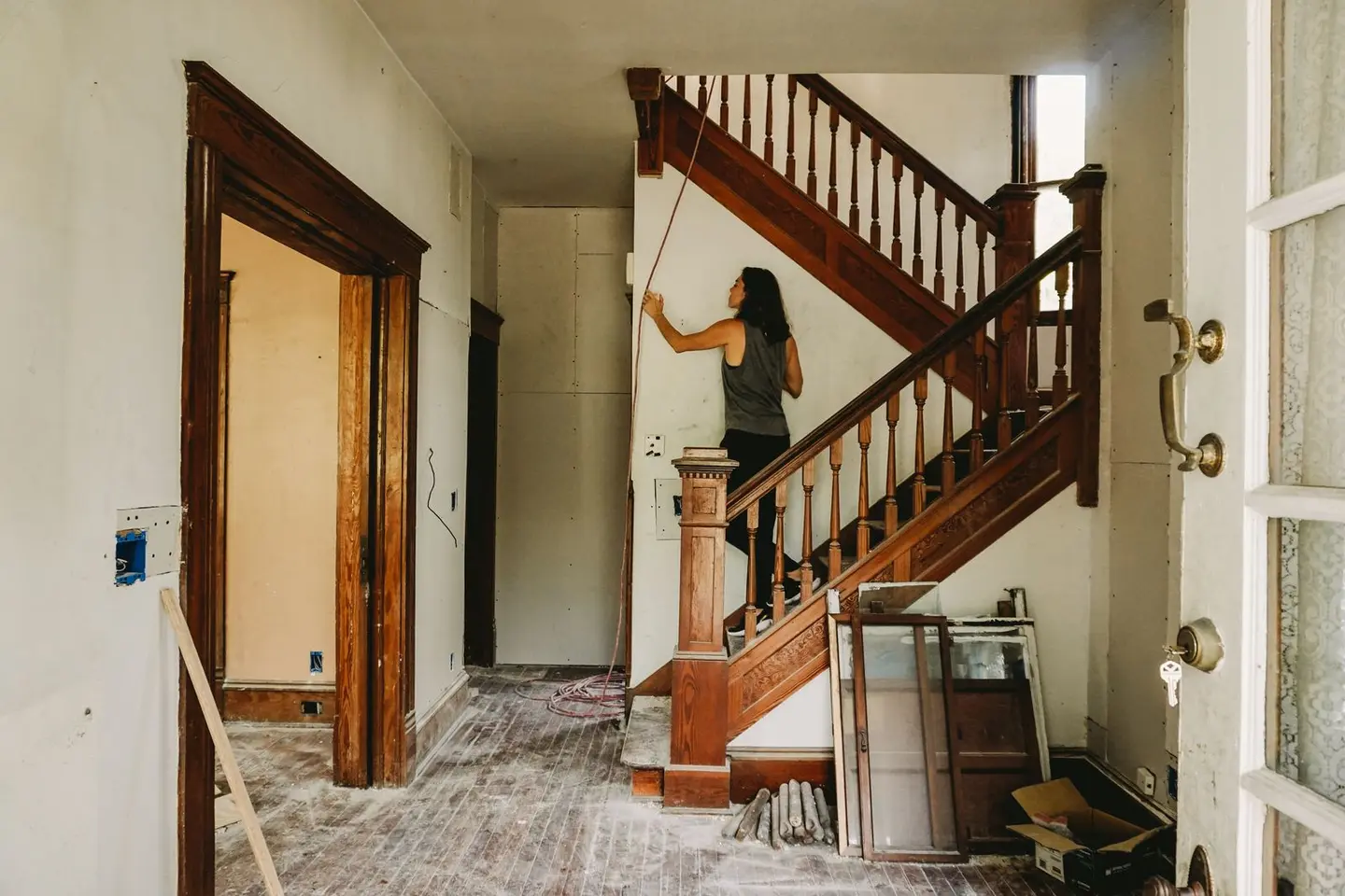 Staircase Renovation Cost: 2026 UK Price Guide | Renovation Notes
